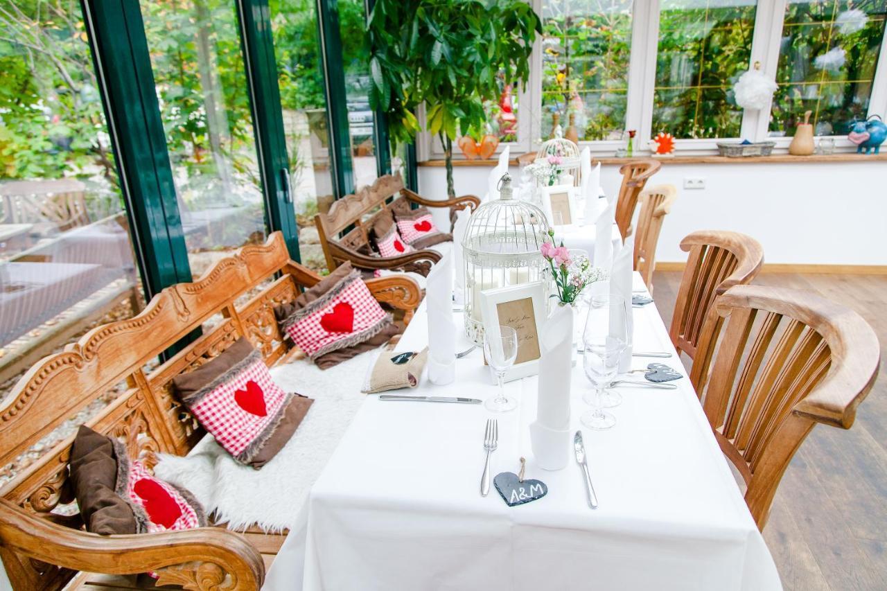 Landhaus Café Restaurant&Hotel Wolfratshausen Extérieur photo